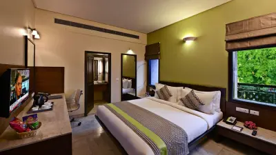 Leisure Inn Grand Chanakya